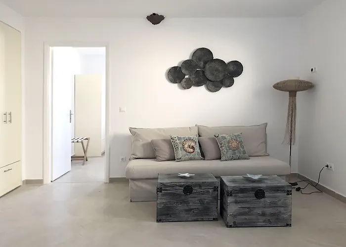 Blue * Methoni (Messenia)